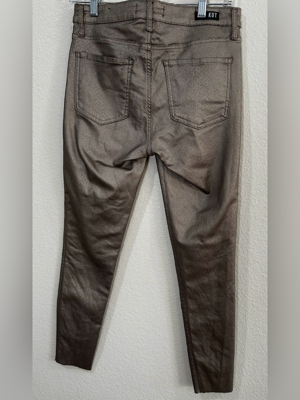 Kut from the Kloth Metallic pueter Coated Skinny Jeans size‎ 6